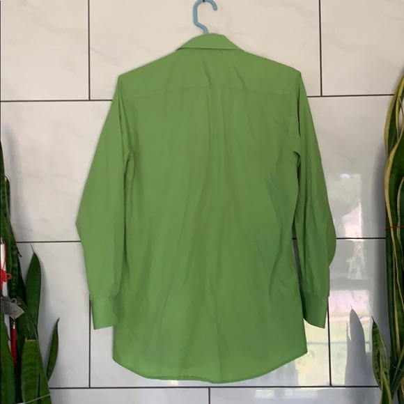 Green Xios button down - Picture 2 of 3